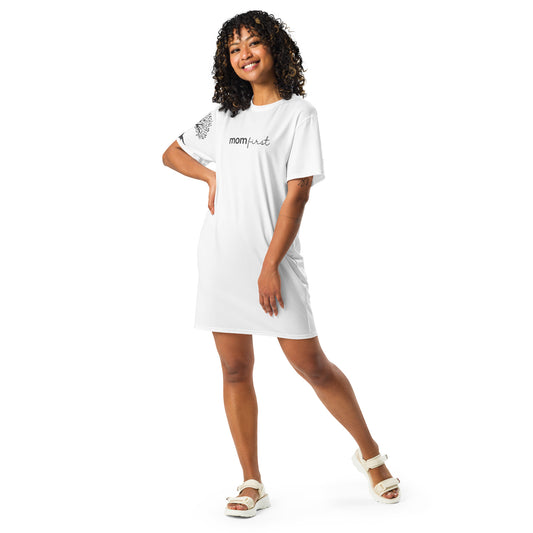 T-SHIRT DRESS