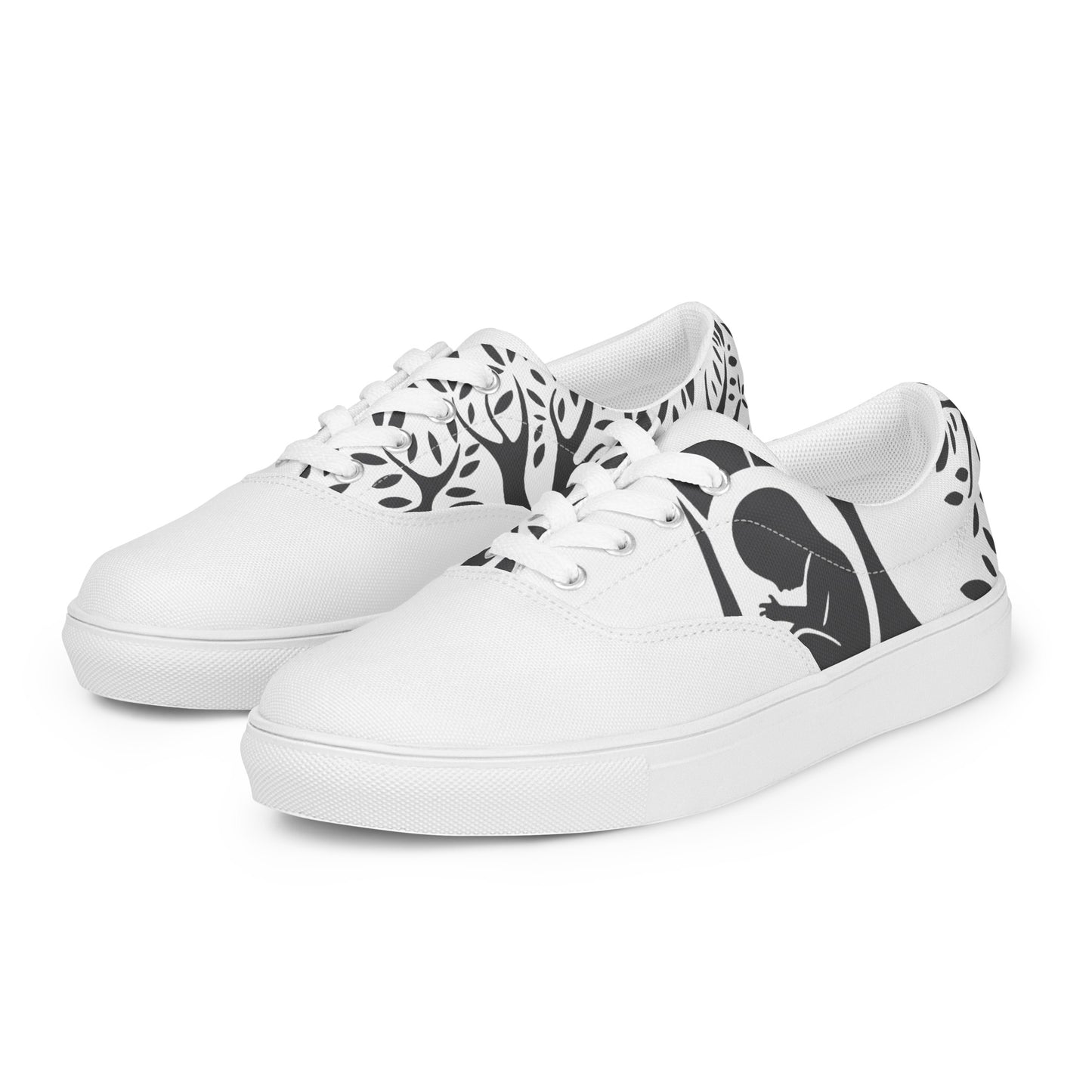 Women’s lace-up canvas shoes